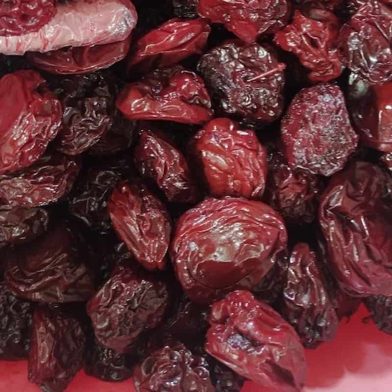 قیسی آلو قرمز مرغوب با رنگ جذاب و طعم دلنشین
